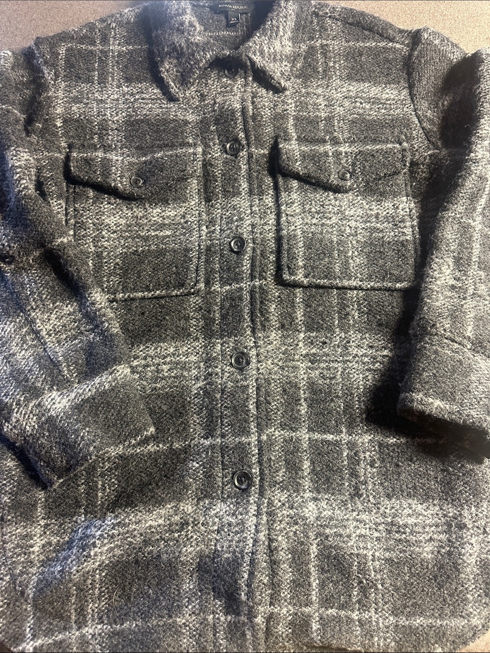 Banana Republic Men's Black and Gray Plaid Lightweight Shirt Jacket